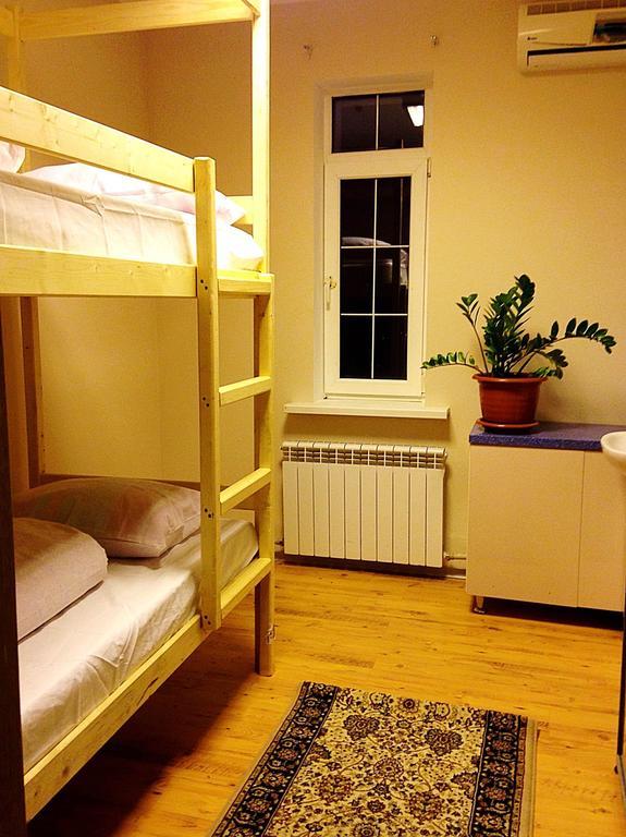 Hostel Arzy Atyraū Pokój zdjęcie